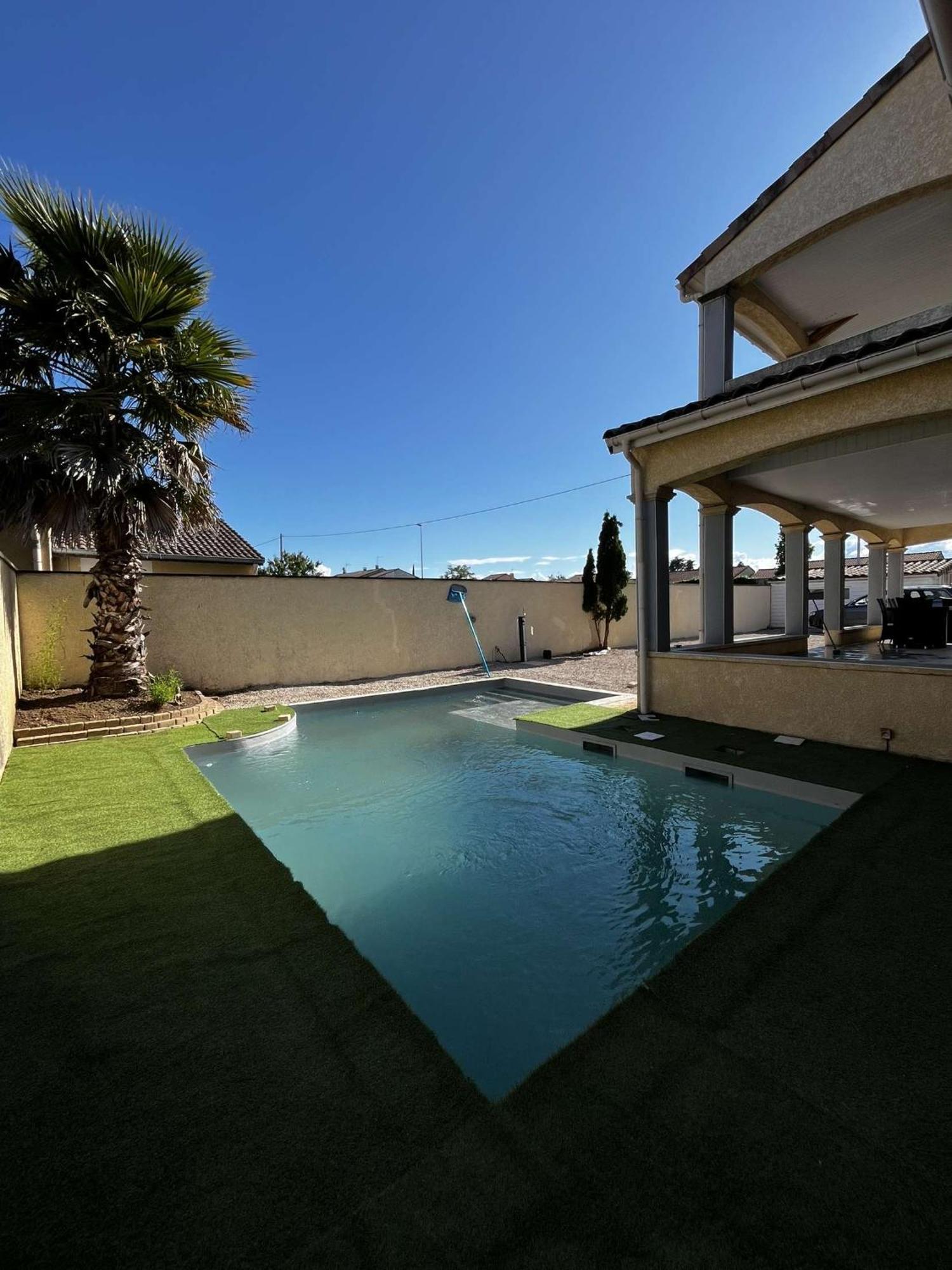 Villa Contemporaine Avec Piscine Romans-sur-Isère Esterno foto